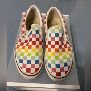 Rainbow checkered vans Women’s size 8.5